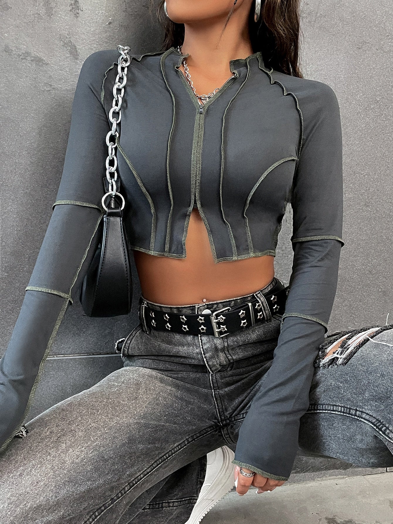 Flirla Top-Stitching Raglan Sleeve Zipper Crop Tee